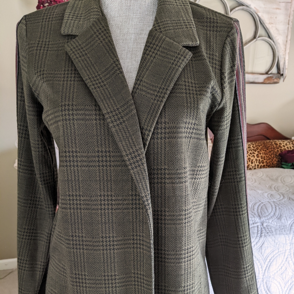 Hem And Thread Jacket